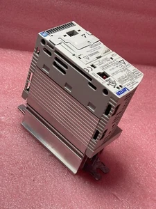 LENZE 8200 VECTOR DRIVE D-31855 type E82EV371-2C 230/240V .37KW AND .5 HP OUT - Picture 1 of 14