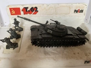POLISTIL 1/50 Carro Armato T62 Polistil In Metallo In Confezione Polistirolo - Foto 1 di 11
