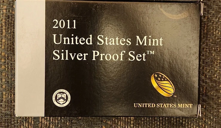 US Mint 2011 Silver Proof Set - state quarters & presidential dollars - Image 1 of 1