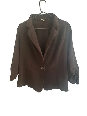 Chaqueta Charlotte Russe para mujer talla 2X negra con un botón Foto 1 de 4