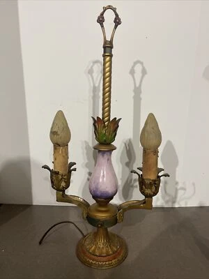 Candelabro de mesa antigo vitoriano de metal fundido design exclusivo precisa de cabo 22"" - Imagem 1 de 4