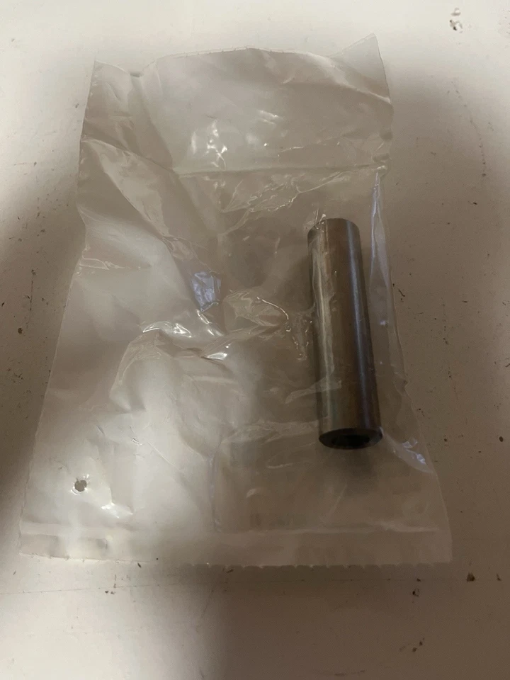 Eje de rueda loca inversa Arctic Cat 0602-094 OEM Foto 1 de 1