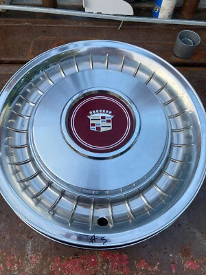 1970s 1980s Cadillac wheel cover Fleetwood Seville Deville Brougham #5 - Image 1 of 4