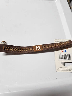 NEW YORK YANKEES BROWN FASHION  MLB  BASEBALL BRACELET LEATHER - Image 1 of 4