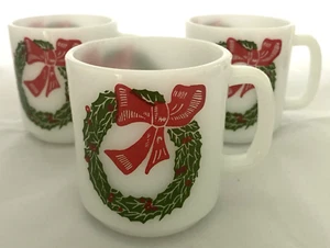 Set Of 3-Vintage Glasbake Christmas Wreath Milk Glass Coffee/Tea Mug - Picture 1 of 18