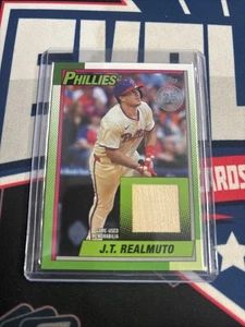 2025 Topps Serie 1 - 1990 Topps Reliquias de Béisbol J.T. Realmuto #T90R-JTR (MEM) - Imagen 1 de 2