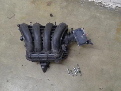 2017 Mazda CX-5 Intake Manifold Assembly with Throttle Body  sensors & bolts 2.5 — 第 1/4 张图片