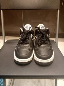 Size 9 - Nike Air Force 1 '07 Low White Black - Picture 1 of 6