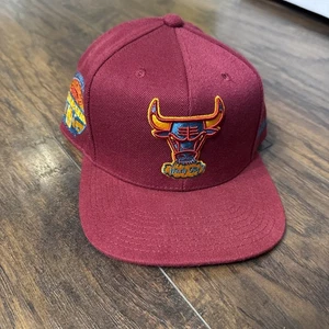 Mitchell & Ness Chicago Bulls Hat 7 1/4 Maroon 1988 All-Star Windy City Cap HWC - Picture 1 of 4