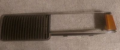 Oldsmobile Cutlass Supreme 442 1987-88 Salón LH Euro Faro Borde Bisel Parrilla  Foto 1 de 4