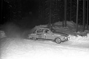 Per Eklund Bjorn Cederberg Saab 96 V4 Swedish Rally February 13 1975 Old Photo 2 - Picture 1 of 1