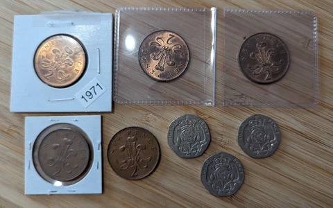 Rare Coins, 4x 2 Pence 1971, First Edition, 1x 1980, 3x 20 Pence 1982 & 1983 Cover