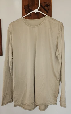**Army Gen III Silk Weight Underwear Top / Base Layer LRG/REG - Desert Tan** - Image 1 of 2