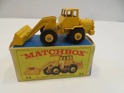 Vintage Matchbox Series Lesney #69 Hatra Tractor Shovel With Box - Image 1 of 4