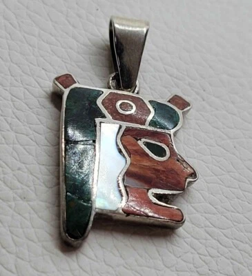950 Silver Vintage Multi-Color Gem inlay Tribal Peru chief Pendant 1" - Изображение 1 из 4