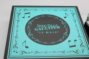 Jean Paul Gaultier - Le Mâle 40 ml EDT y 75 ml desodorante en caja de música Music Box - Imagen 1 de 2