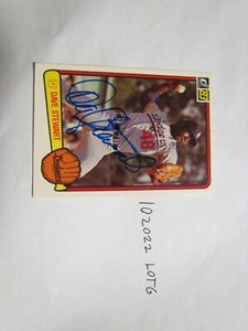 1983 Donruss Dave Stewart signed baseball card