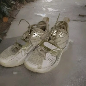 Jordan Why Not Zero 3 Basketball Shoes Size 7y, White, Pre-owned, Very Nice - Imagen 1 de 11