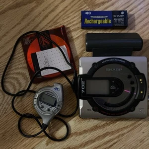 Sharp MD-MS702 Portable Minidisc Player Recorder ~ UNTESTED ~ W/remote - Picture 1 of 10