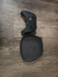 Xbox Elite Series 2 Controller - Picture 1 of 3