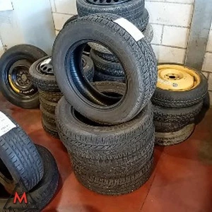 Set 4 gomme pneumatici 4 stagioni 205/65 R16C 107/105T GOODYEAR usati (112700) - Picture 1 of 6