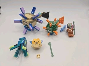 LEGO Minecraft Underwater Figures and Creatures Reef Guardians Puffer Glow Squid - Picture 1 of 6