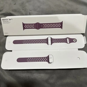 BRACELET SPORT APPLE WATCH VIOLET POUSSIÈRE/BROUILLARD PRUNE DISCONTINUÉ NIKE 38 mm, 40 mm, 41 mm - Photo 1 sur 3