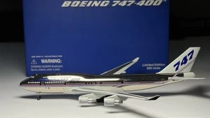 Jet-x 1:400 Boeing House Colors 747-400 N401PW - Picture 1 of 7