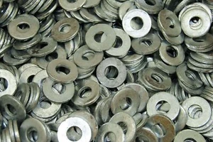 (600) 5/16" USS Flat Washers - Hot Dip Galvanized - Picture 1 of 1