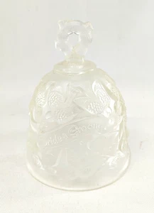 Fenton Bride & Groom Bell Frosted Glass - Picture 1 of 7