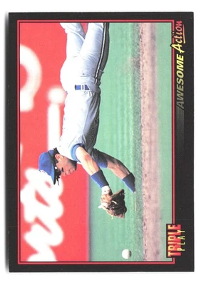 1993 Triple Play #200 Roberto Alomar - Image 1 of 2