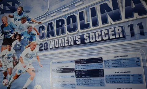 NORTH CAROLINA TAR HEELS 2011 WOMENS SOCCER POSTER Cover