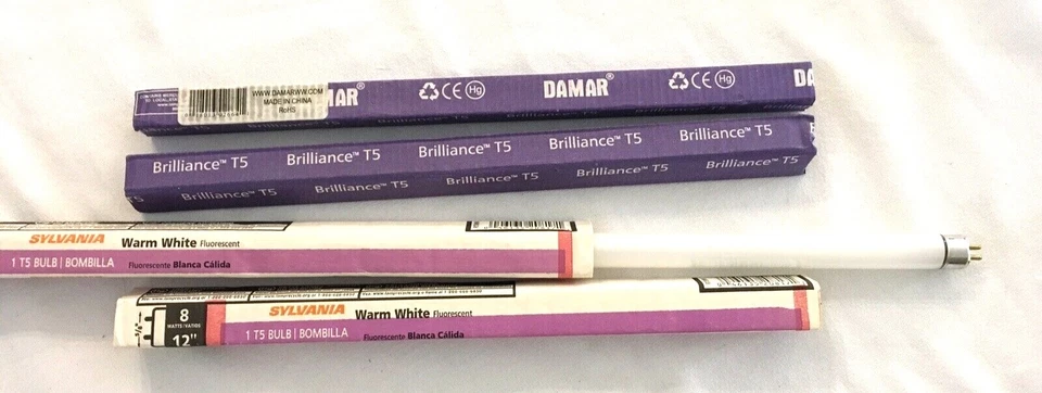 Sylvania T5 12” Floressent Bulbs & Damar T5 12” - Image 1 of 4
