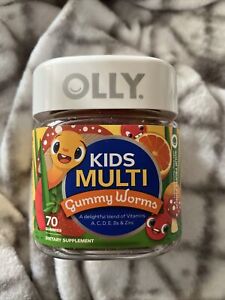 OLLY Kids MULTI-vitamin Gummy Worms, Sour Fruit Punch, 70 ct Exp 03/2025