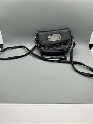 Mini Bandolera Negra Cartera Fiorelli “Standard City Equipment” Foto 1 de 4