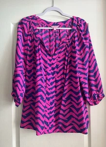 LILLY PULITZER 100% Silk Moxy Blouse Size Large - Picture 1 of 8