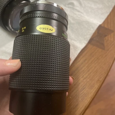 Vintage Vivitar 75-205mm f/3.5-4.5 Macro Zoom Lens Japan Nikon Mount Case 55mm - Image 1 of 4