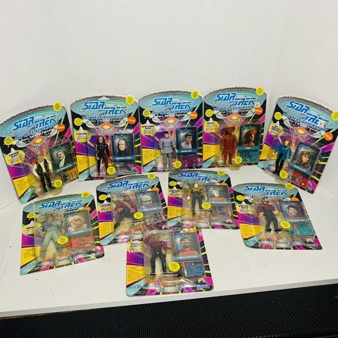 Lot of 10 NIP Star Trek The Next Generation Action Figures 1993 Un-punched(8) Cover
