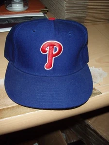 Cappello aderente Roy Halladay - Hall of Famer - #34 Philadelphia Phillies - piccolo nuovo - Foto 1 di 2