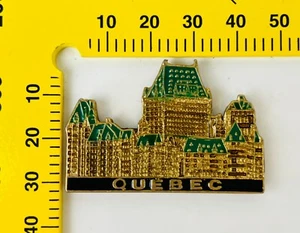 Imán de nevera de recuerdo vintage Quebec 2 refrigerador Canadá Farimont metal - Imagen 1 de 3