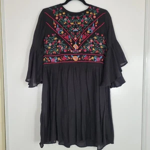 Umgee Boho Bliss in schwarz mit Stickerei Medium Boho Festival Strand Bauer - Bild 1 von 12