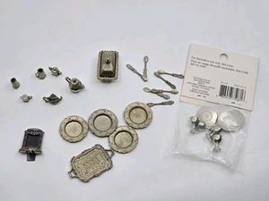 Puppenhaus Miniatur Geschirr Konvolut Teller Tassen Silberbesteck Serviertablett + - Bild 1 von 6