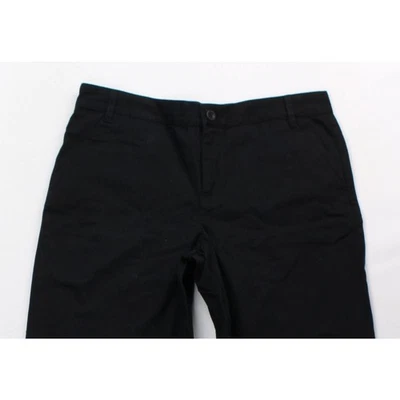 Pantalones cortos básicos American Living para mujer 4 bolsillos frente plano negros de moda Foto 1 de 3