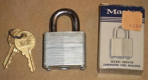 NIB MASTER SECRET SERVICE LAMINIERTES STAHL-VORHÄNGESCHLOSS MIT BOX, NR. 3, #3803 - Bild 1 von 5