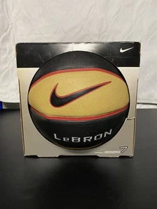2005 Nike LeBron James Basketball In Box Freestyle Size 7 Cleveland Cavaliers - Picture 1 of 18