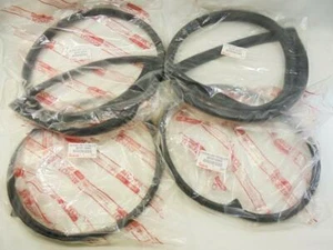 For Land Cruiser BJ40 Weatherstrip Quarter Side + Kick-Out Hinge Window Seal x4 - Imagen 1 de 7