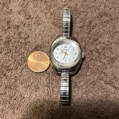 CORNAVIN Pentaflex Women’s 17 Jewel Watch For Parts.  C1 - Image 1 of 4