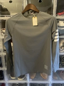 Brand New Thom Browne Compression shirt w/ 4 Bar, Size M Grey Retail $490 - Picture 1 of 8