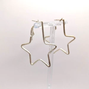 Shiny Star-shaped Silver-tone Hoops Stud Cute Fun Pretty Earrings - Picture 1 of 1