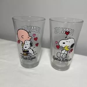 Peanuts Charlie Brown Snoopy 2 Set Valentines Glasses Love Hearts 2019 - Picture 1 of 3